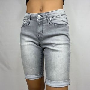 Cutest mid-length shorts